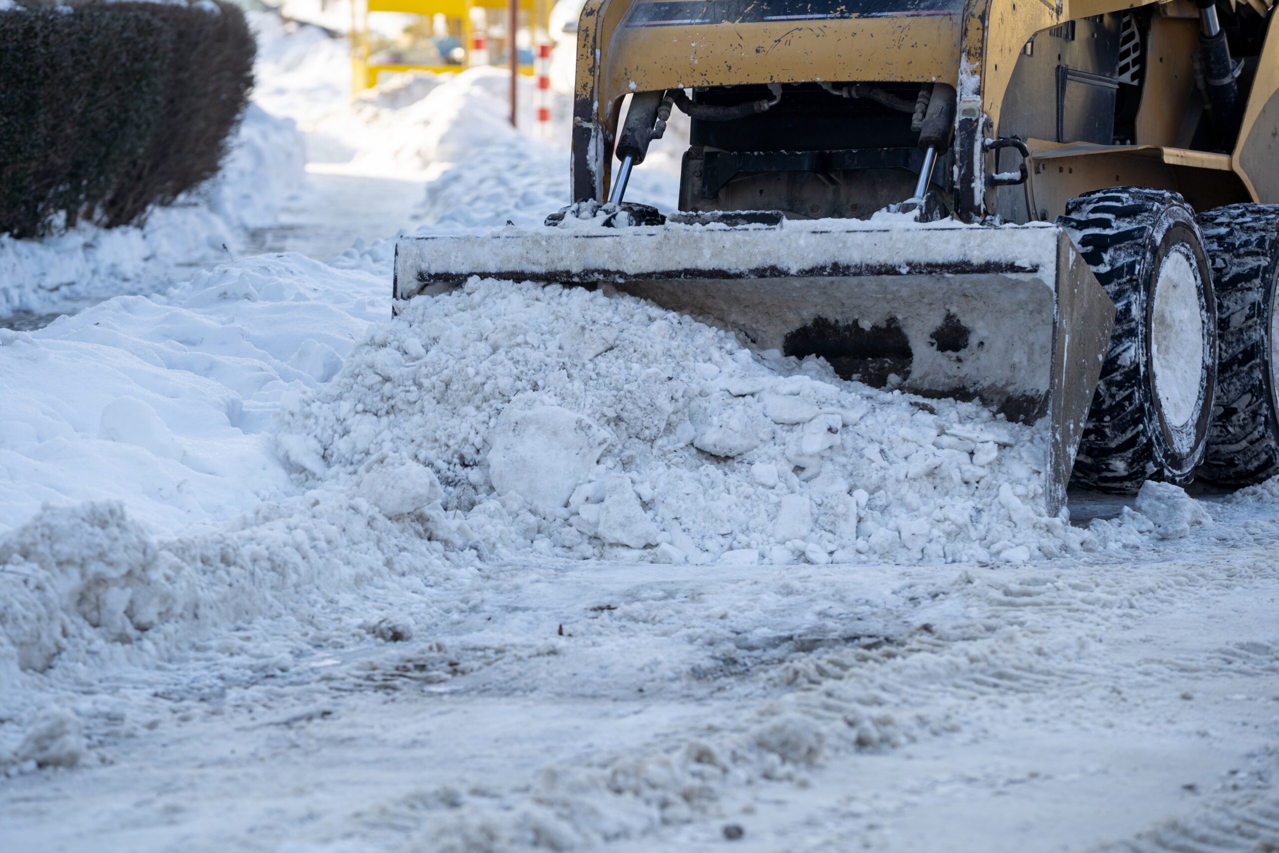 Step-by-Step Guide to Commercial Snow Removal