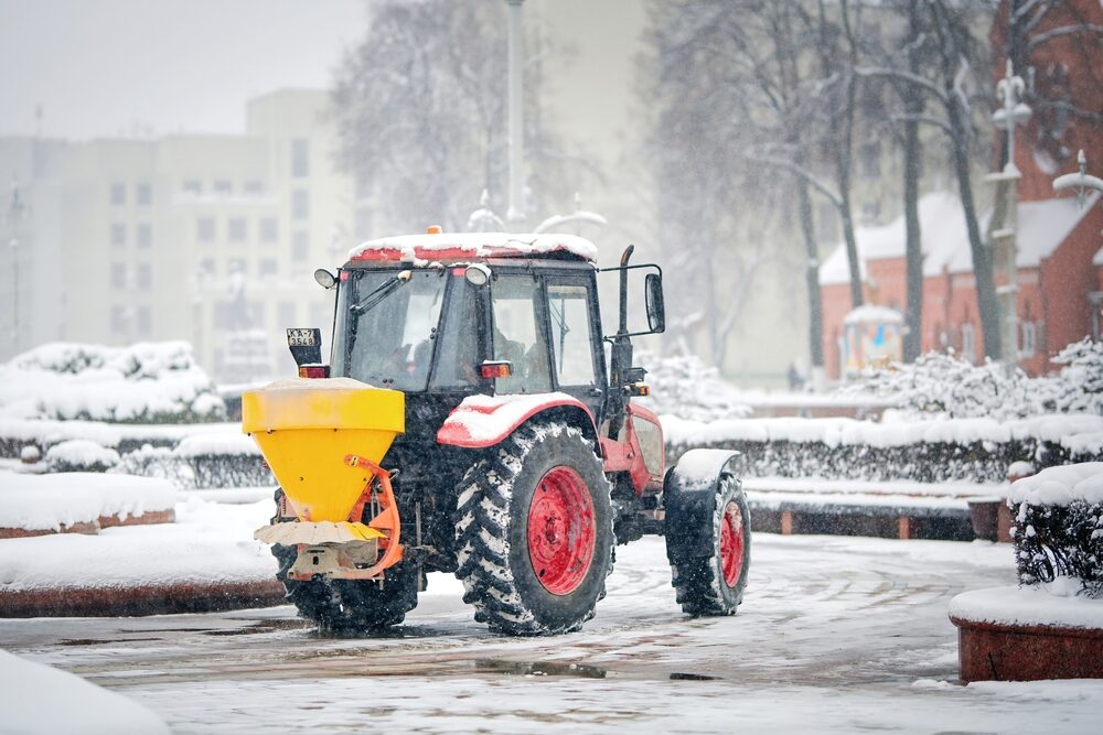 Liquid Anti-Icing vs. Rock Salt: Choosing the Right Treatment for Your Pavement